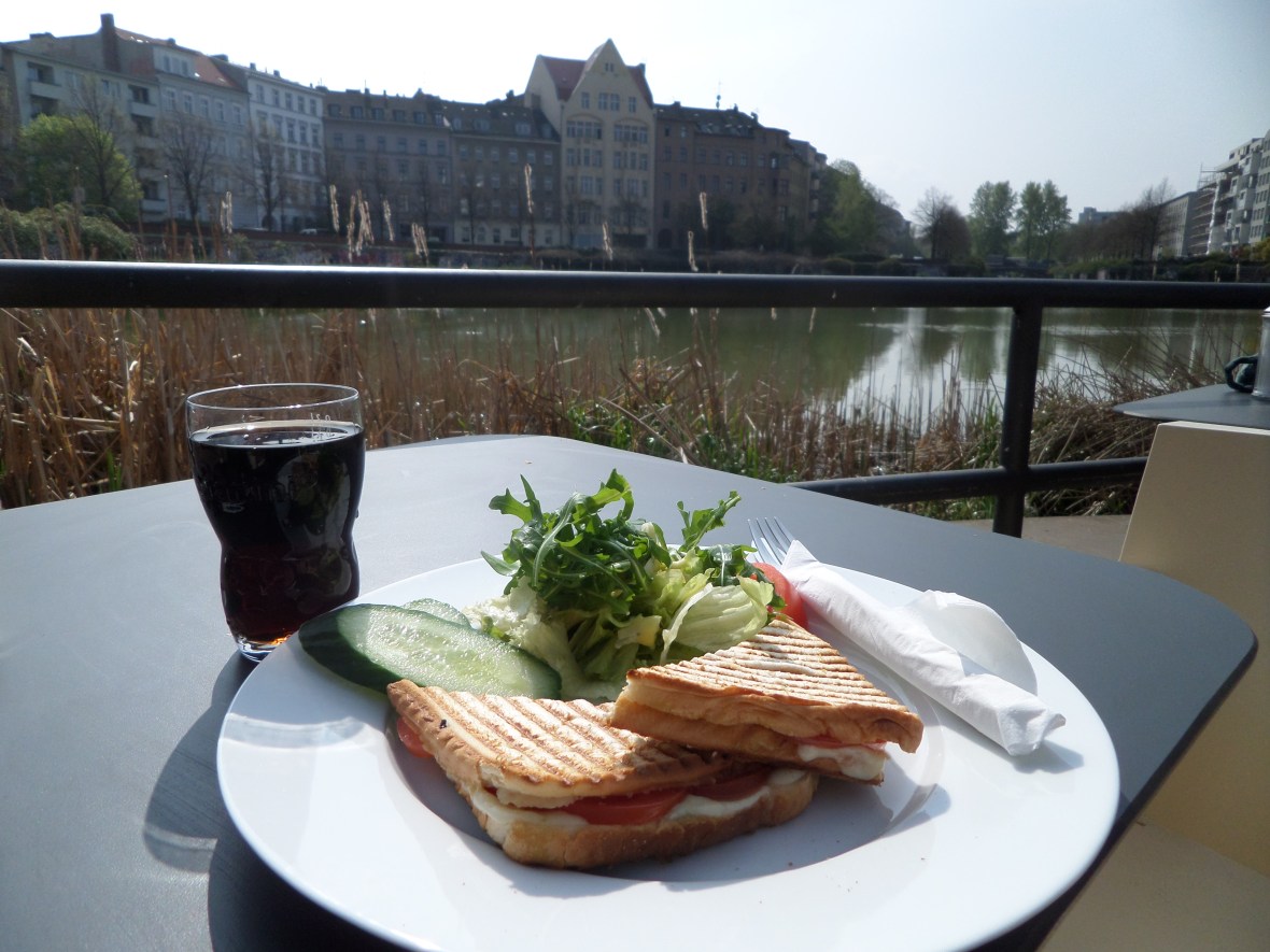 SAMSUNG CAMERA PICTURES